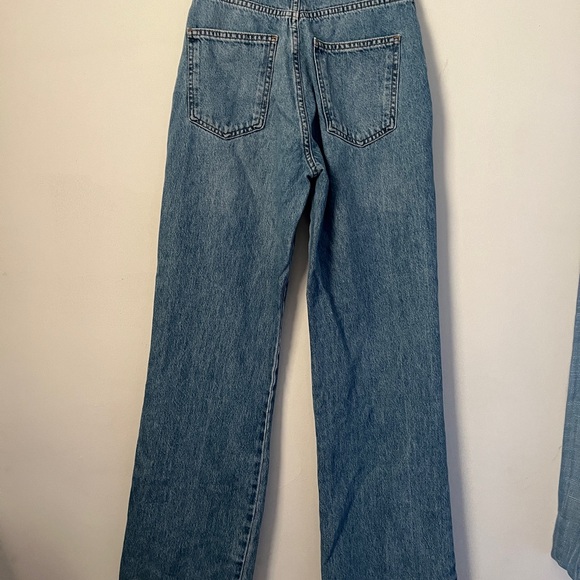 Stradivarius straight legs jeans size 34 - Picture 3 of 4